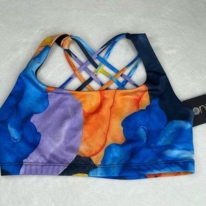 Onzie Artsy Watercolor Strappy Chic Sports Bra Medium